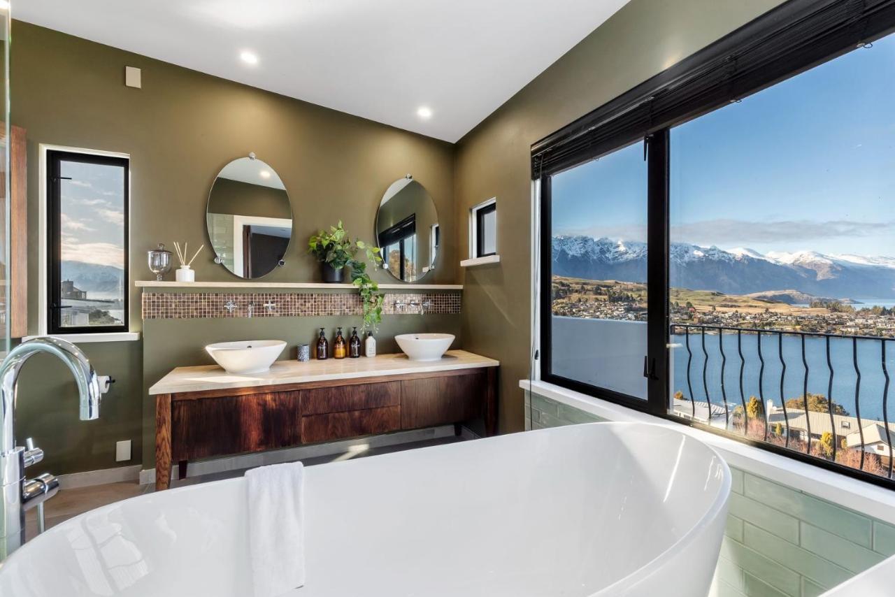 The Star Of Queenstown Hill Bagian luar foto