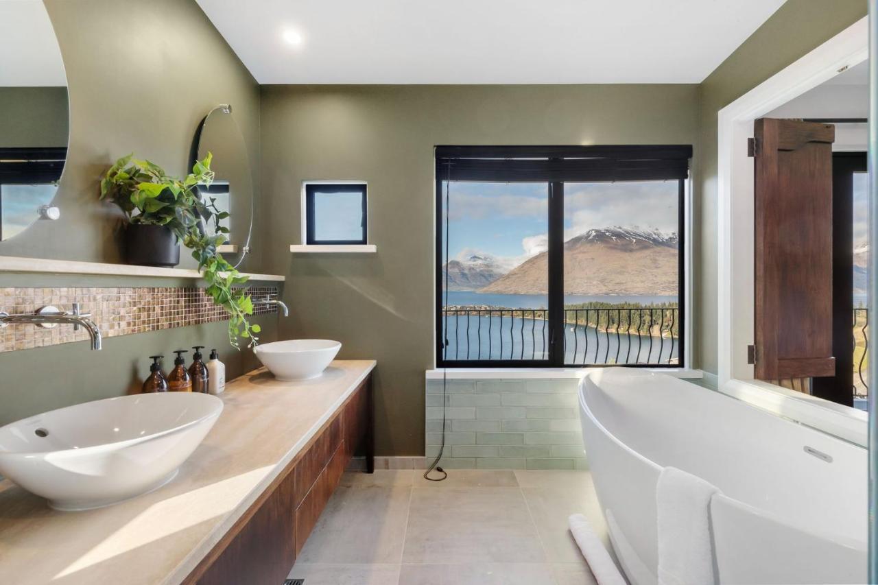 The Star Of Queenstown Hill Bagian luar foto